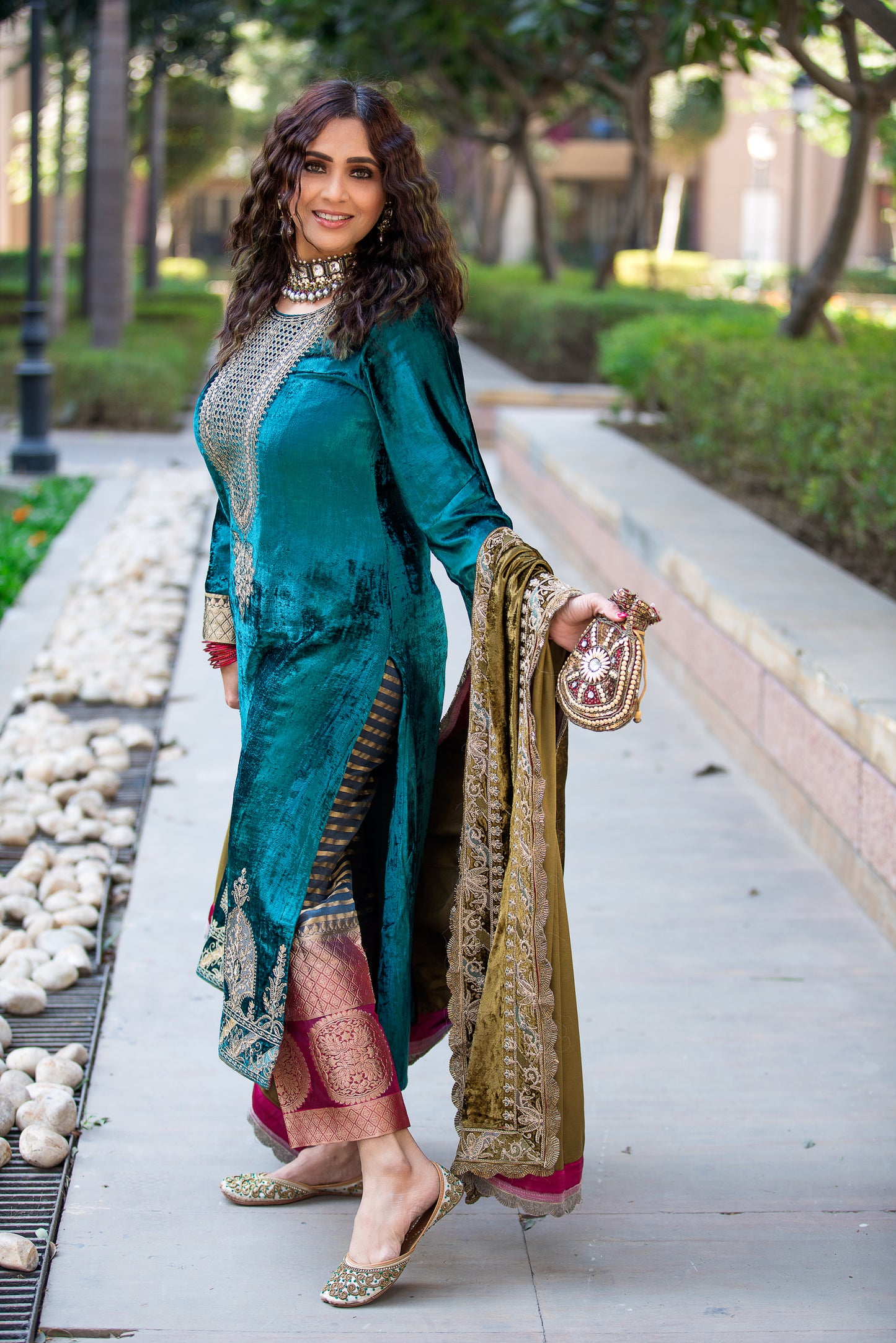 Turquoise Velvet Kameez & Olive Velvet Dupatta