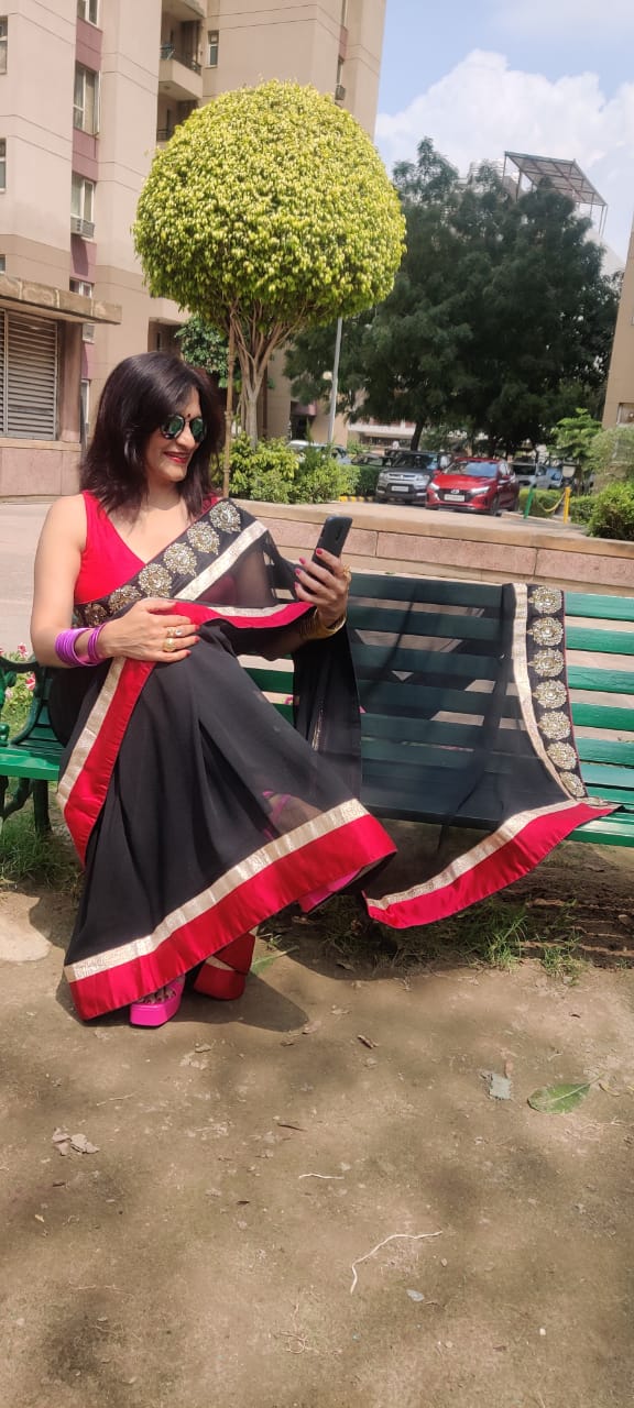 Georgette black saree